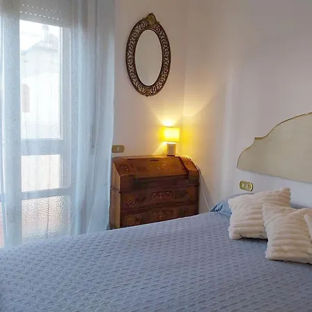 Toscana Grande In Con 2 Camere, Terrazze, Giardino E Posto Auto Privato Tutti Spazi Uso Esclusivo