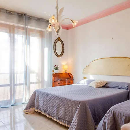 Toscana Grande In Con 2 Camere, Terrazze, Giardino E Posto Auto Privato Tutti Spazi Uso Esclusivo *
