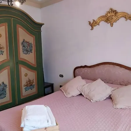 Toscana Grande In Con 2 Camere, Terrazze, Giardino E Posto Auto Privato Tutti Spazi Uso Esclusivo