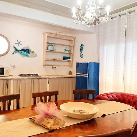 Toscana Grande In Con 2 Camere, Terrazze, Giardino E Posto Auto Privato Tutti Spazi Uso Esclusivo Cecina (Livorno)